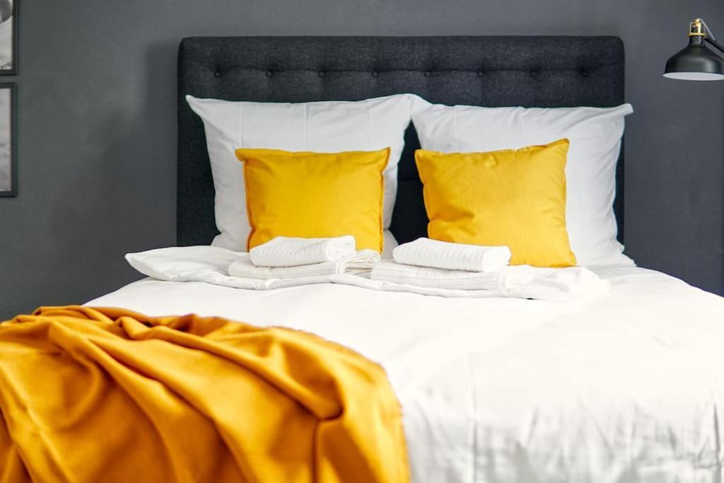 Spacestays Two-Room Suite Wifi Netflix Essen Esterno foto