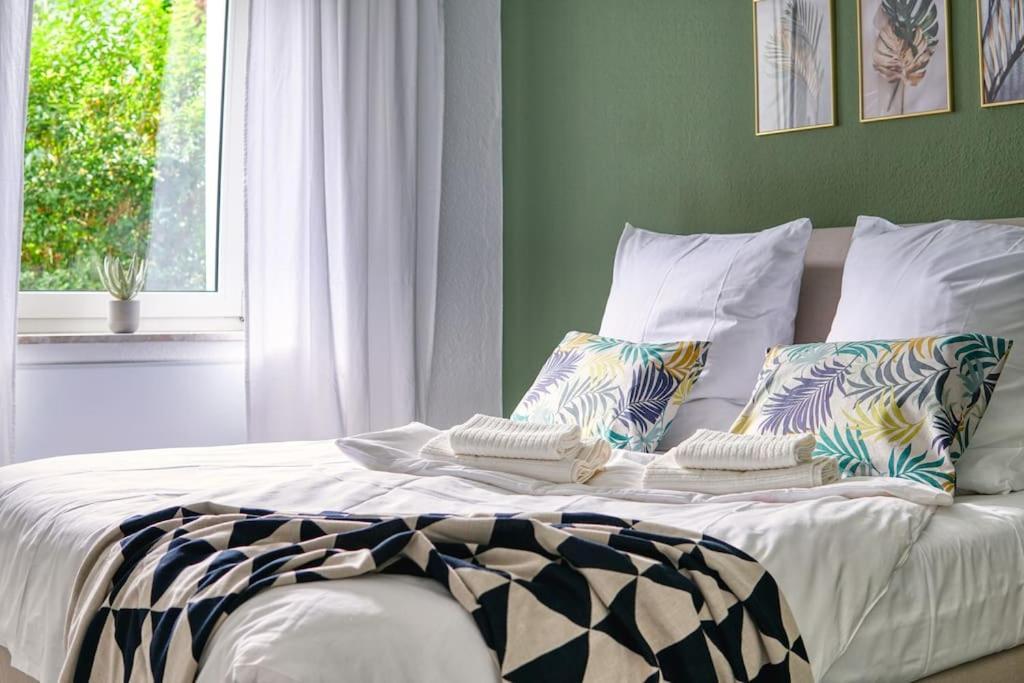 Spacestays Two-Room Suite Wifi Netflix Essen Esterno foto